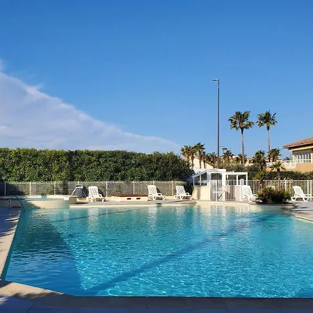 Cap Hermes 31m2 Vue Port Climatise Piscine, *