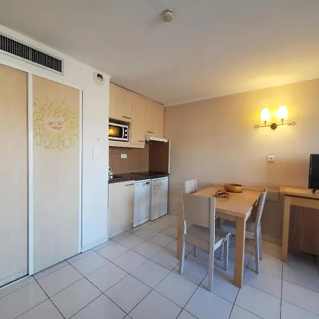 Cap Hermes 31m2 Vue Port Climatise Piscine, *